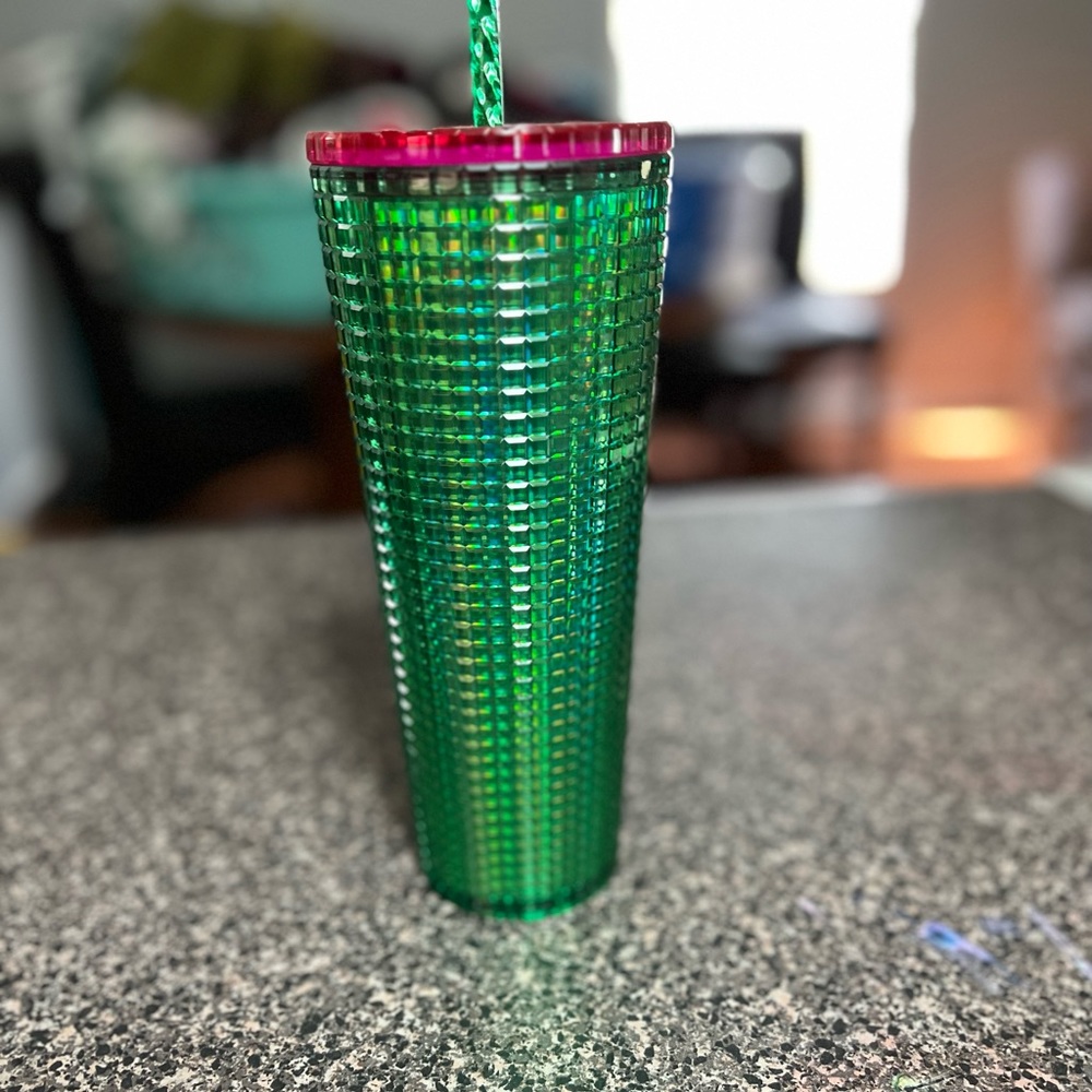 Starbucks cup - Picture 3 of 3